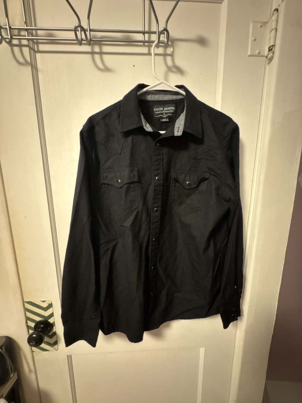 Cody James Western Shirt Size M Black Pearl Snap Long Sleeve